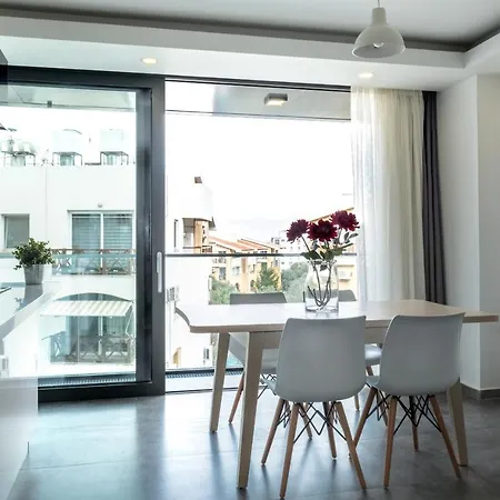Apartment Brand New W/ Rooftop Pool In The Heart Of Kyrenia Kyrenia (Northern Cyprus)